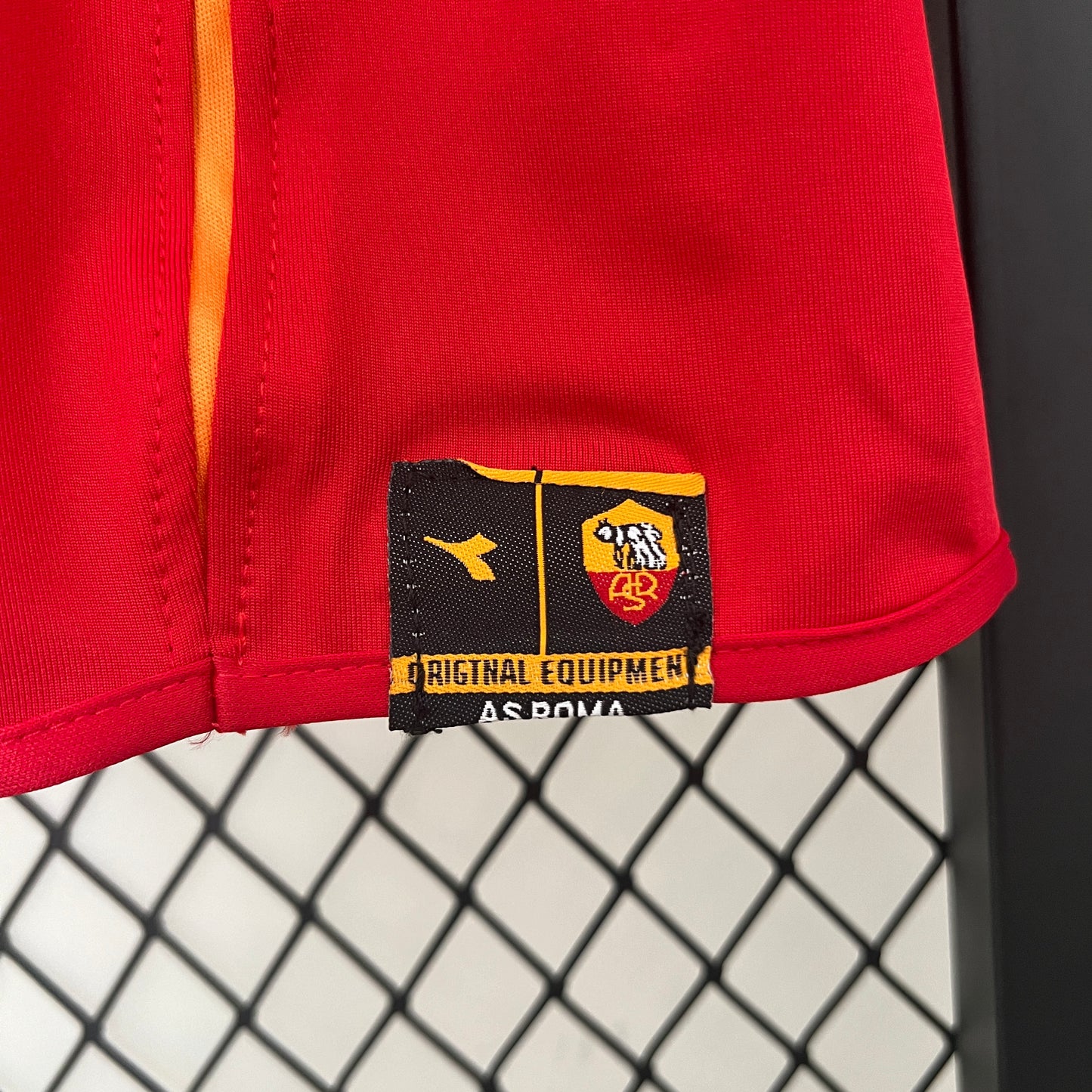 Francesco Totti #10 AS Roma 2004–2005 Home Retro Jersey