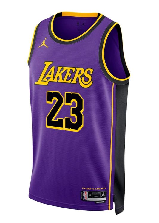 Lakers purple t-shirt